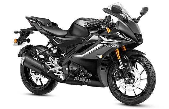 Yamaha R15 V4, front three-quarter view