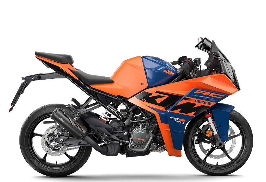 KTM RC 125, front three-quarter view