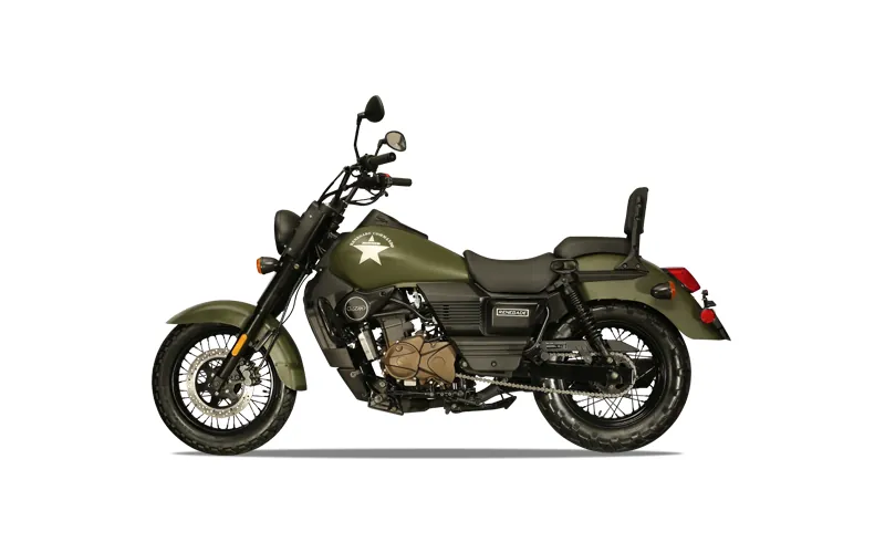 UM Renegade Commando 150, front three-quarter view